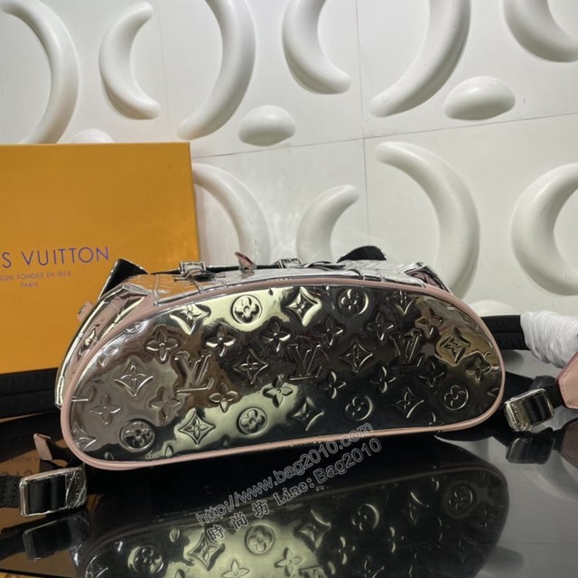 LV專櫃新款男包 路易威登Christopher小號雙肩包 M41379銀色亮面 2021-22秋冬LV Mirror Mirror膠囊系列 LV男士後背包  ydh4260